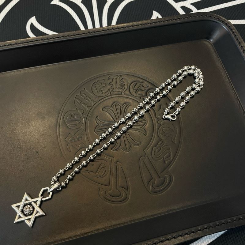 Ch*0me He**ts necklaces